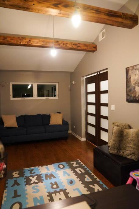 Nice And Cozy. Sleeps 5. Apartman Chicago Kültér fotó